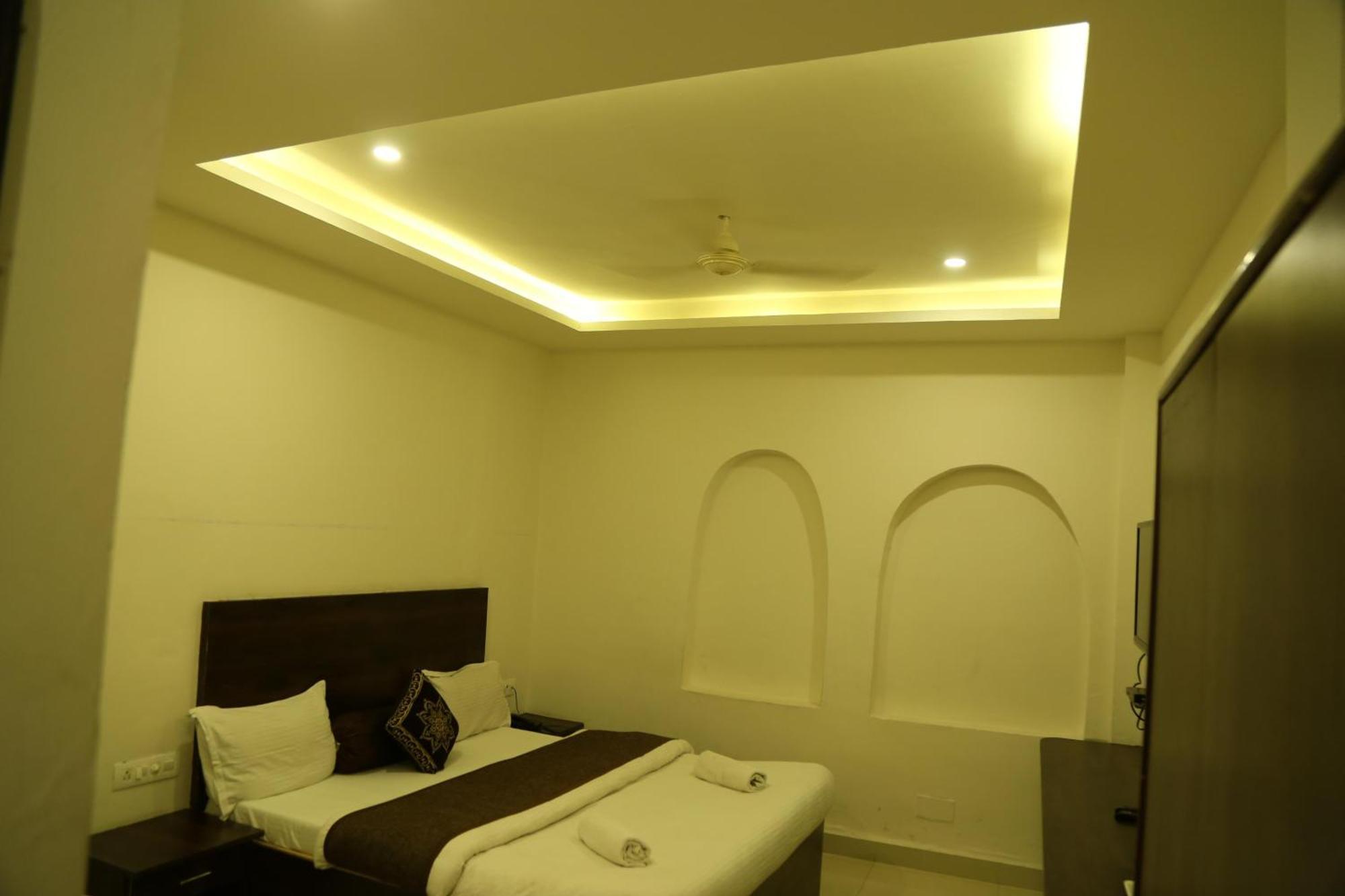Hotel Krishna Palace Udaipur Eksteriør billede